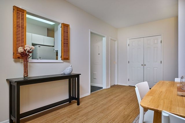 26 Crescent St G2, Northampton, MA 01060