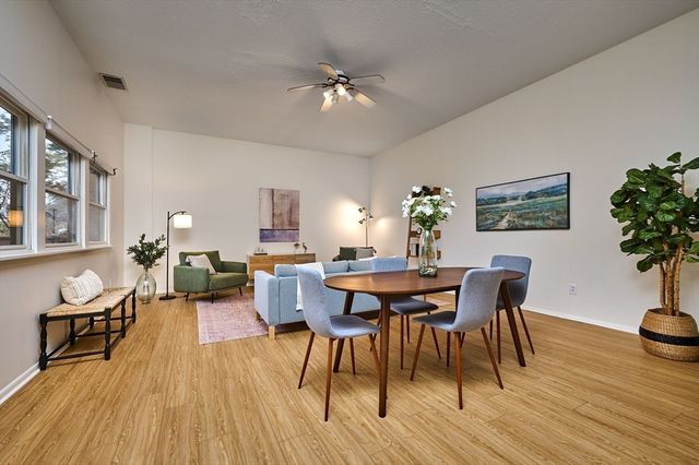 26 Crescent St G2, Northampton, MA 01060