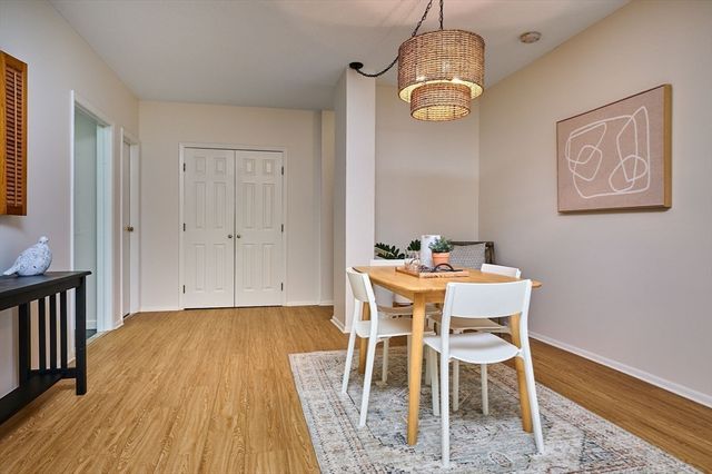 26 Crescent St G2, Northampton, MA 01060