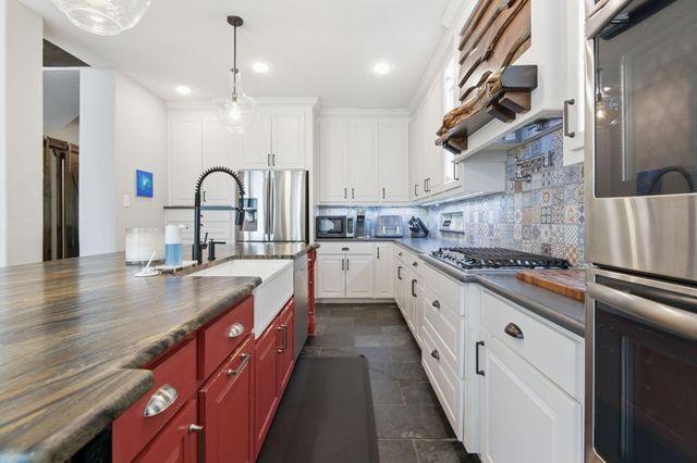 6203 Cash Oaks Drive, Spring, TX 77379