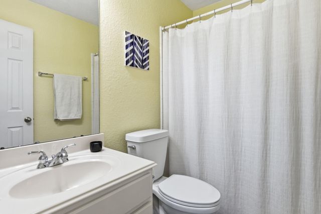 6203 Cash Oaks Drive, Spring, TX 77379