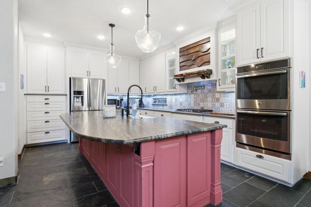 6203 Cash Oaks Drive, Spring, TX 77379