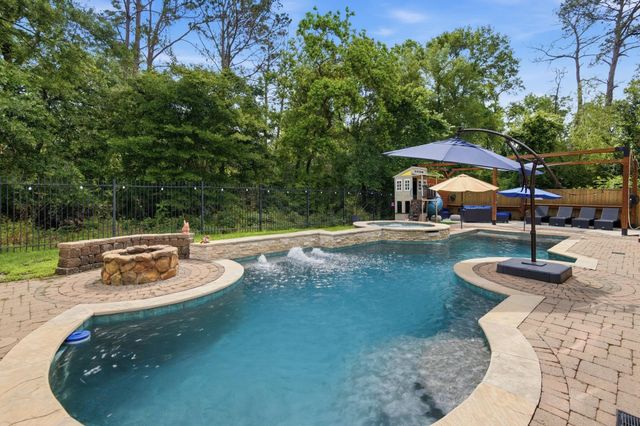 6203 Cash Oaks Drive, Spring, TX 77379