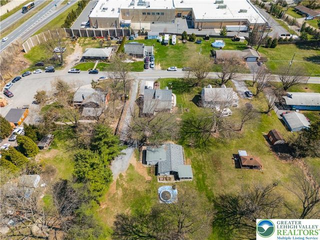 724 Krocks Court, Lower Macungie Twp, PA 18106