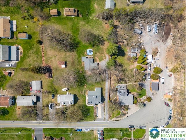 724 Krocks Court, Lower Macungie Twp, PA 18106