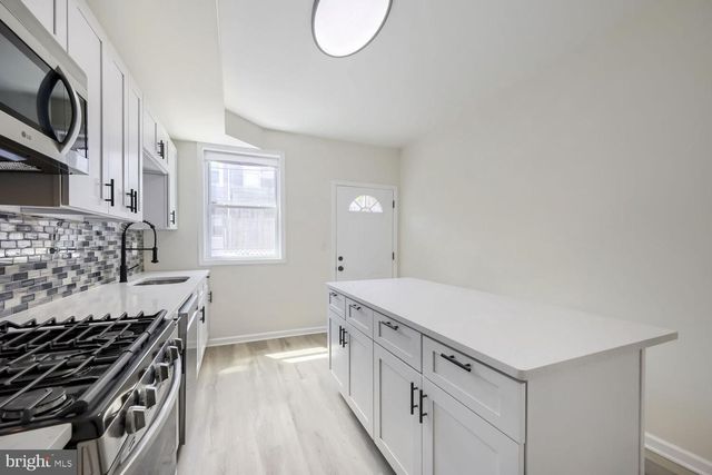3505 E LOMBARD ST, Baltimore, MD 21224