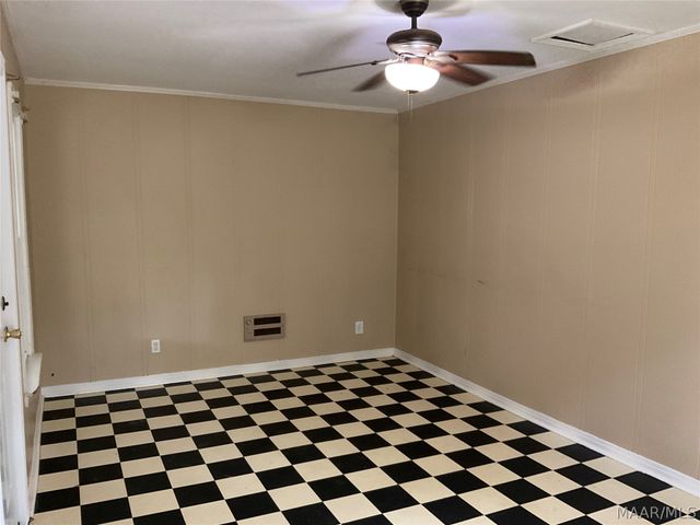 110 Monroe Street, Tallassee, AL 36078