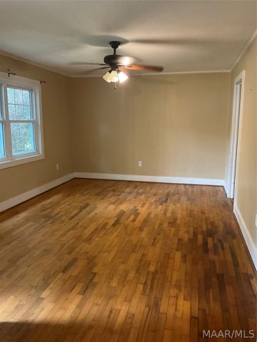 110 Monroe Street, Tallassee, AL 36078