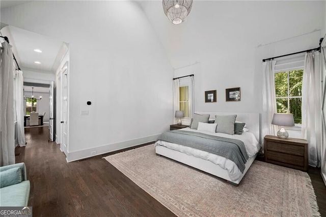 124 Long Shadows Drive, Alpharetta, GA 30004