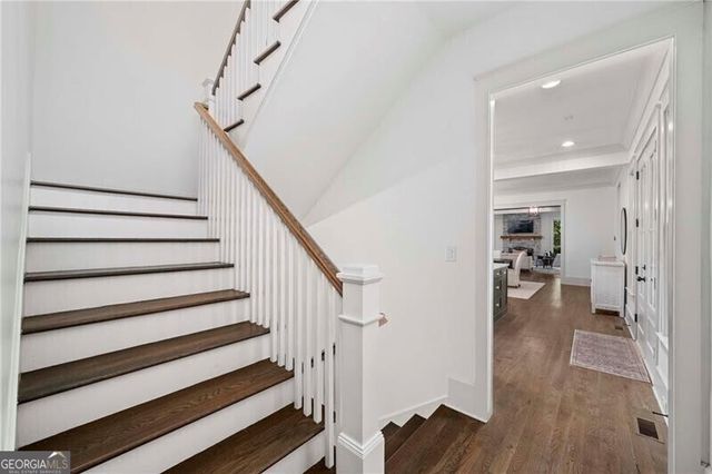 124 Long Shadows Drive, Alpharetta, GA 30004