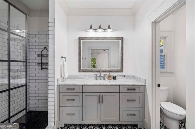 124 Long Shadows Drive, Alpharetta, GA 30004