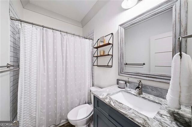 124 Long Shadows Drive, Alpharetta, GA 30004