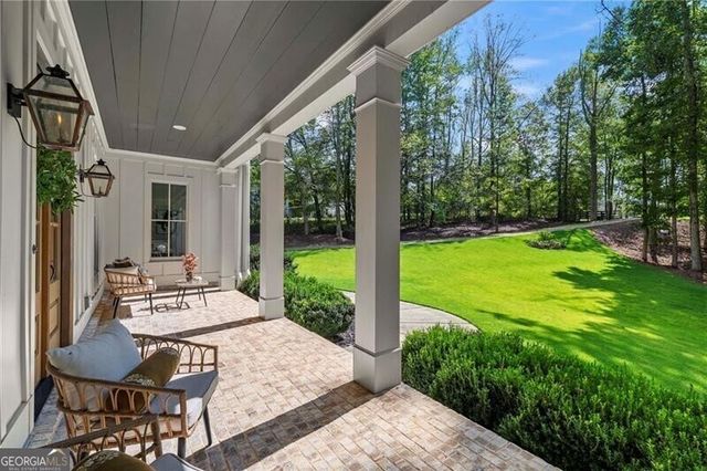 124 Long Shadows Drive, Alpharetta, GA 30004