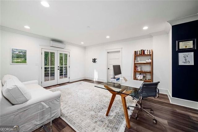 124 Long Shadows Drive, Alpharetta, GA 30004