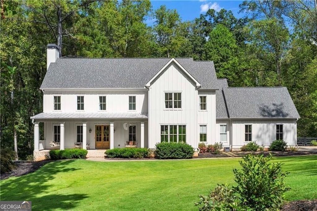 124 Long Shadows Drive, Alpharetta, GA 30004