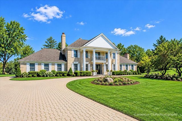 7 Willow Bay Drive, South Barrington, IL 60010