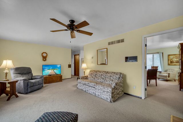 490 W Us Hwy 30, Valparaiso, IN 46385