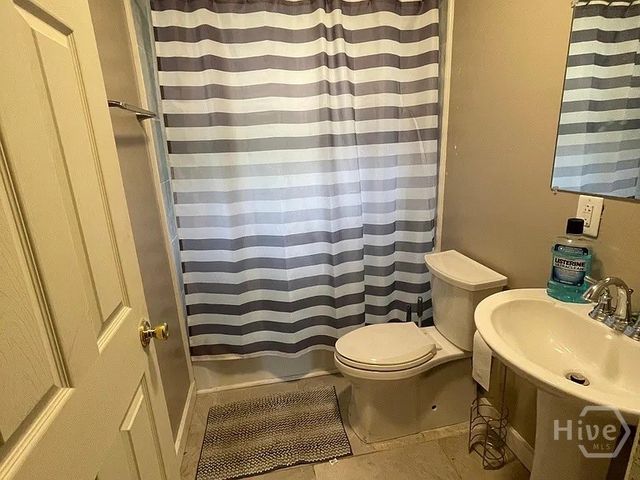 290 Baker Street, Athens, GA 30601