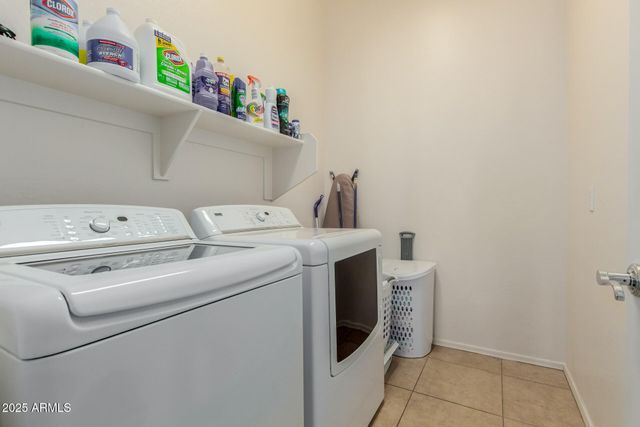 3136 E CASTANETS Drive, Gilbert, AZ 85298