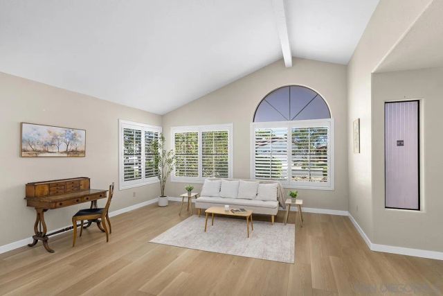 11821 Calle Parral, San Diego, CA 92128