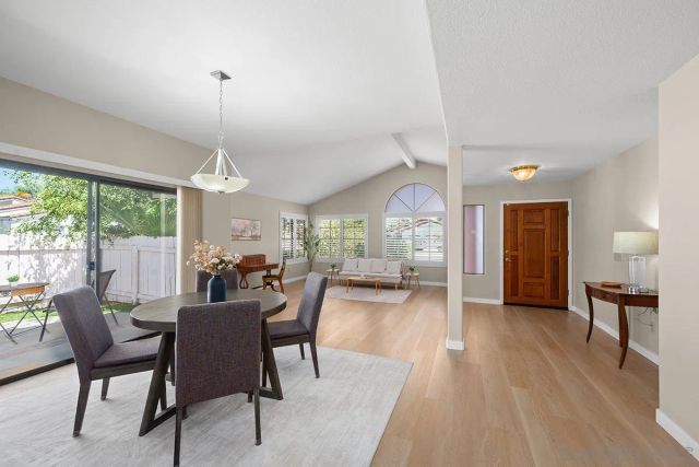 11821 Calle Parral, San Diego, CA 92128