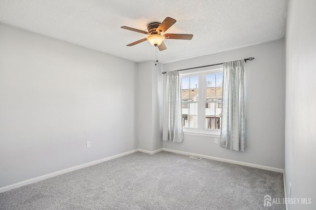 204 Hampshire Court, Piscataway, NJ 08854