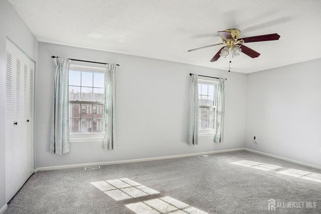 204 Hampshire Court, Piscataway, NJ 08854