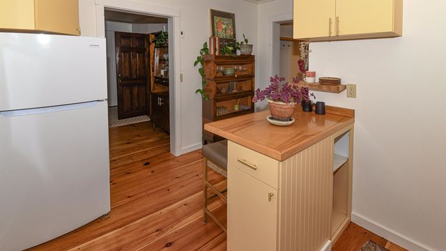 2160 Village Road, Madison, NH 03849