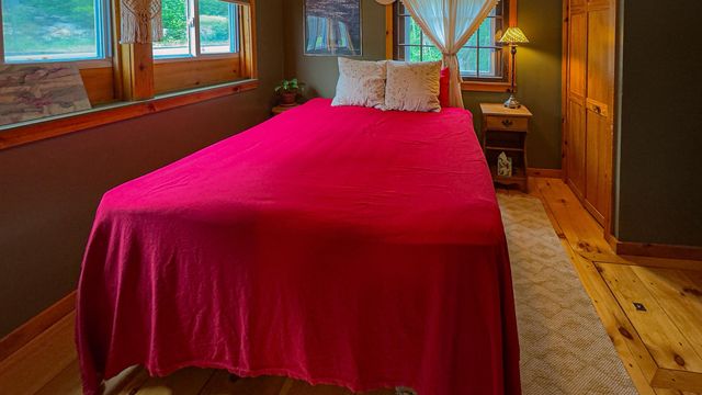 2160 Village Road, Madison, NH 03849