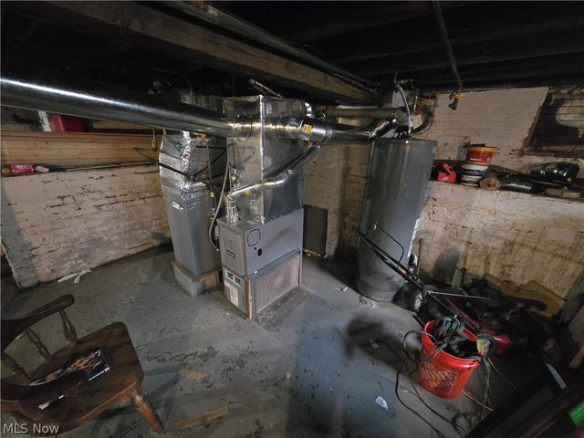 3674 E 52nd Street, Cleveland, OH 44105