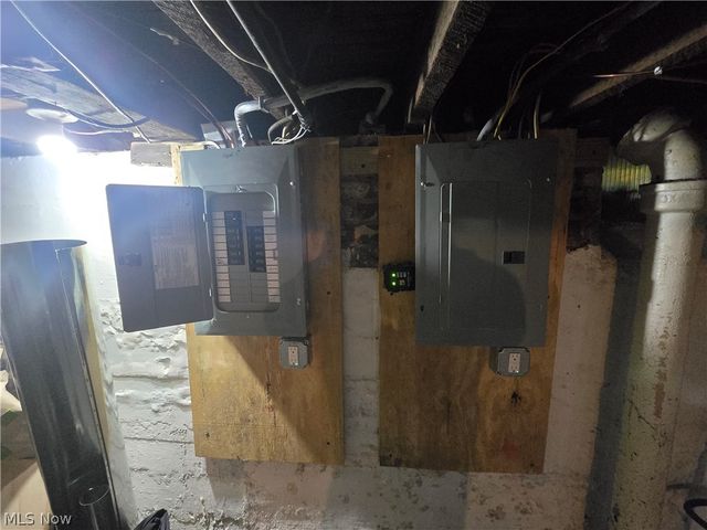 3674 E 52nd Street, Cleveland, OH 44105