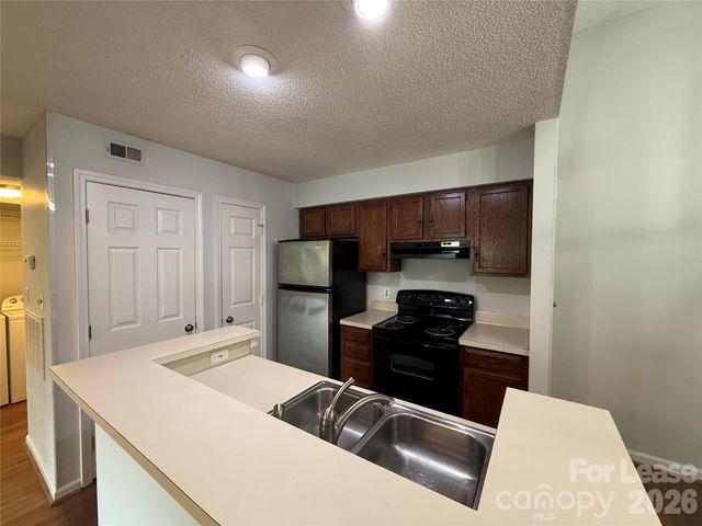 415 W 8th Street, Charlotte, NC 28202