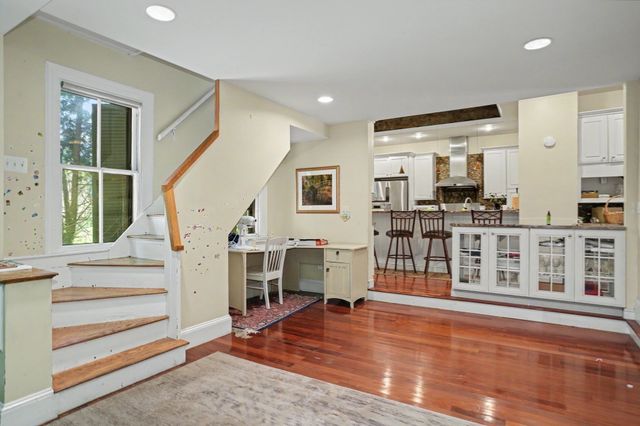 613 Pleasant St, Belmont, MA 02478