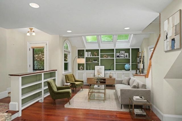 613 Pleasant St, Belmont, MA 02478