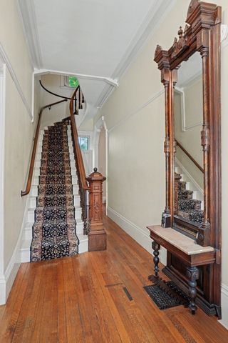 613 Pleasant St, Belmont, MA 02478