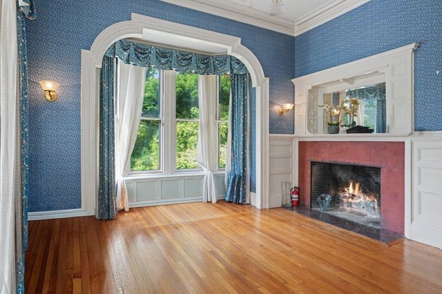 613 Pleasant St, Belmont, MA 02478