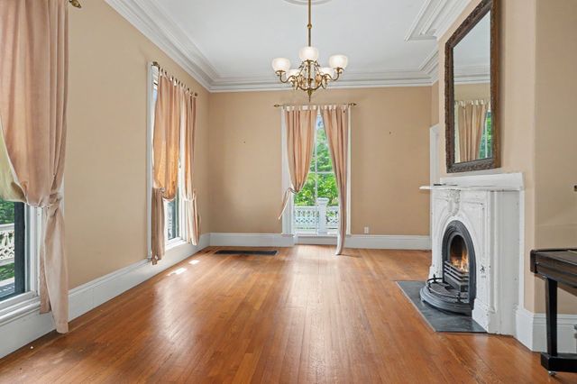 613 Pleasant St, Belmont, MA 02478