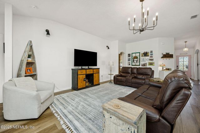 86885 WORTHINGTON Drive, Yulee, FL 32097