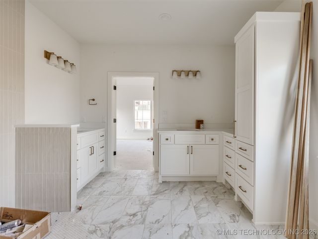 2839 E 142nd Street S, Bixby, OK 74008