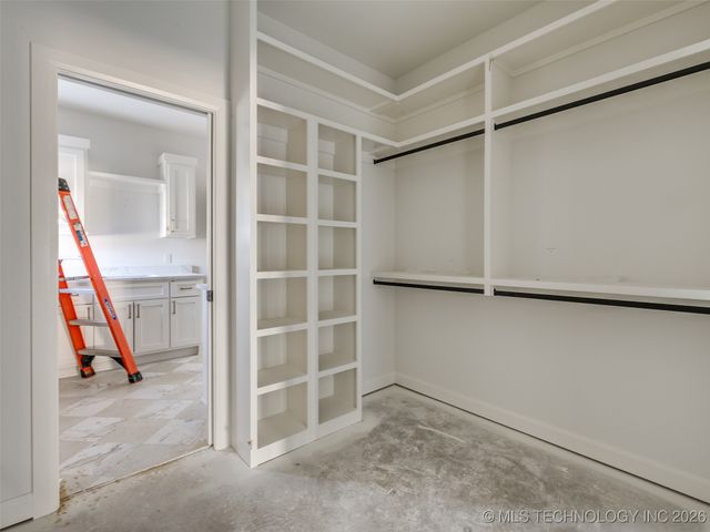 2839 E 142nd Street S, Bixby, OK 74008