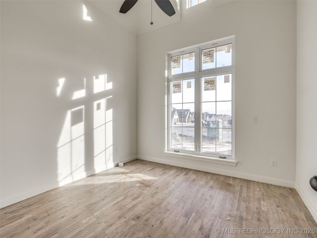 2839 E 142nd Street S, Bixby, OK 74008