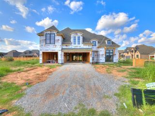 2839 E 142nd Street S, Bixby, OK 74008
