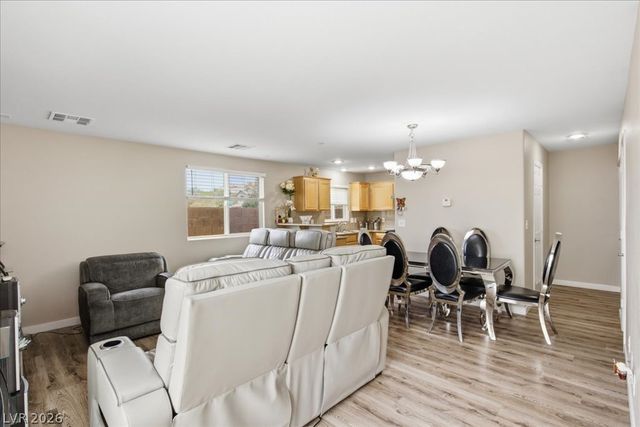 10818 Rosabella Street, Las Vegas, NV 89141