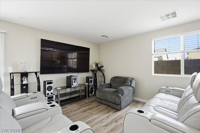 10818 Rosabella Street, Las Vegas, NV 89141