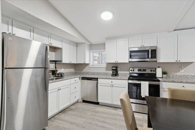 1360 Decker Road, Walled Lake, MI 48390