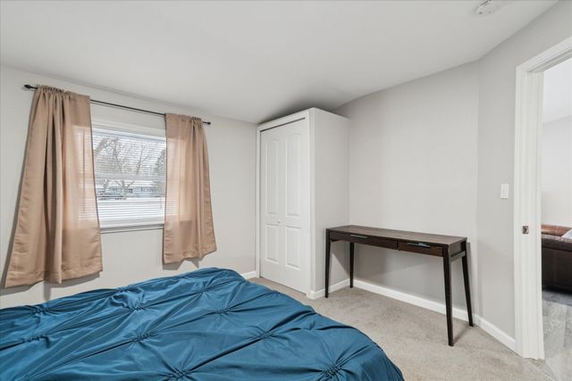 1360 Decker Road, Walled Lake, MI 48390