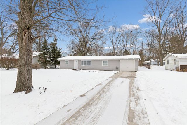 1360 Decker Road, Walled Lake, MI 48390