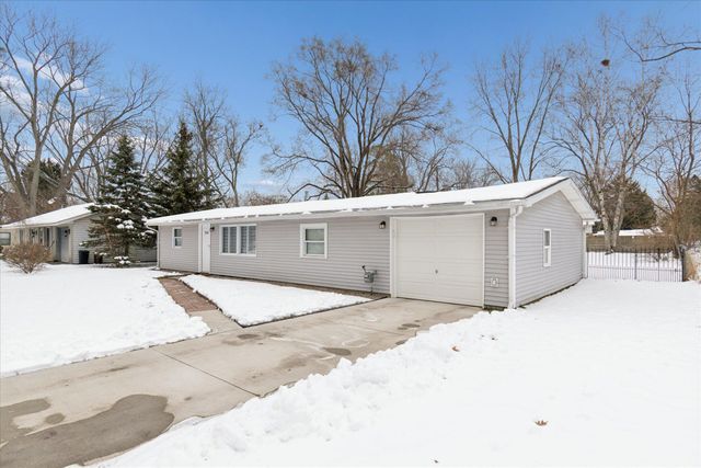 1360 Decker Road, Walled Lake, MI 48390