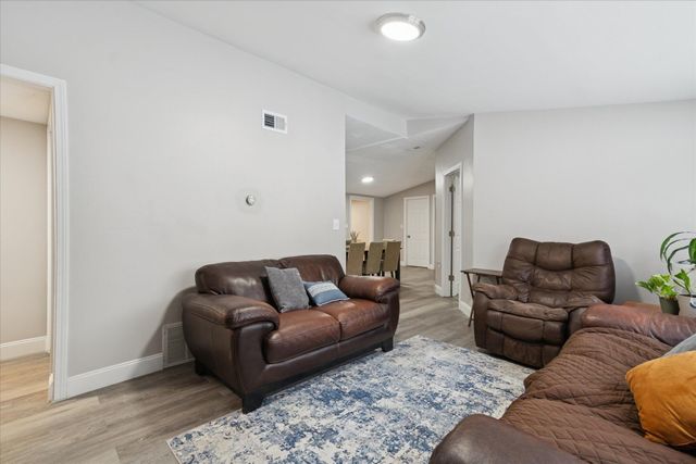 1360 Decker Road, Walled Lake, MI 48390