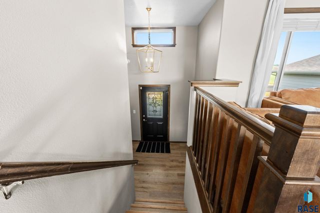 4024 S Sparta Ave Avenue, Sioux Falls, SD 57110